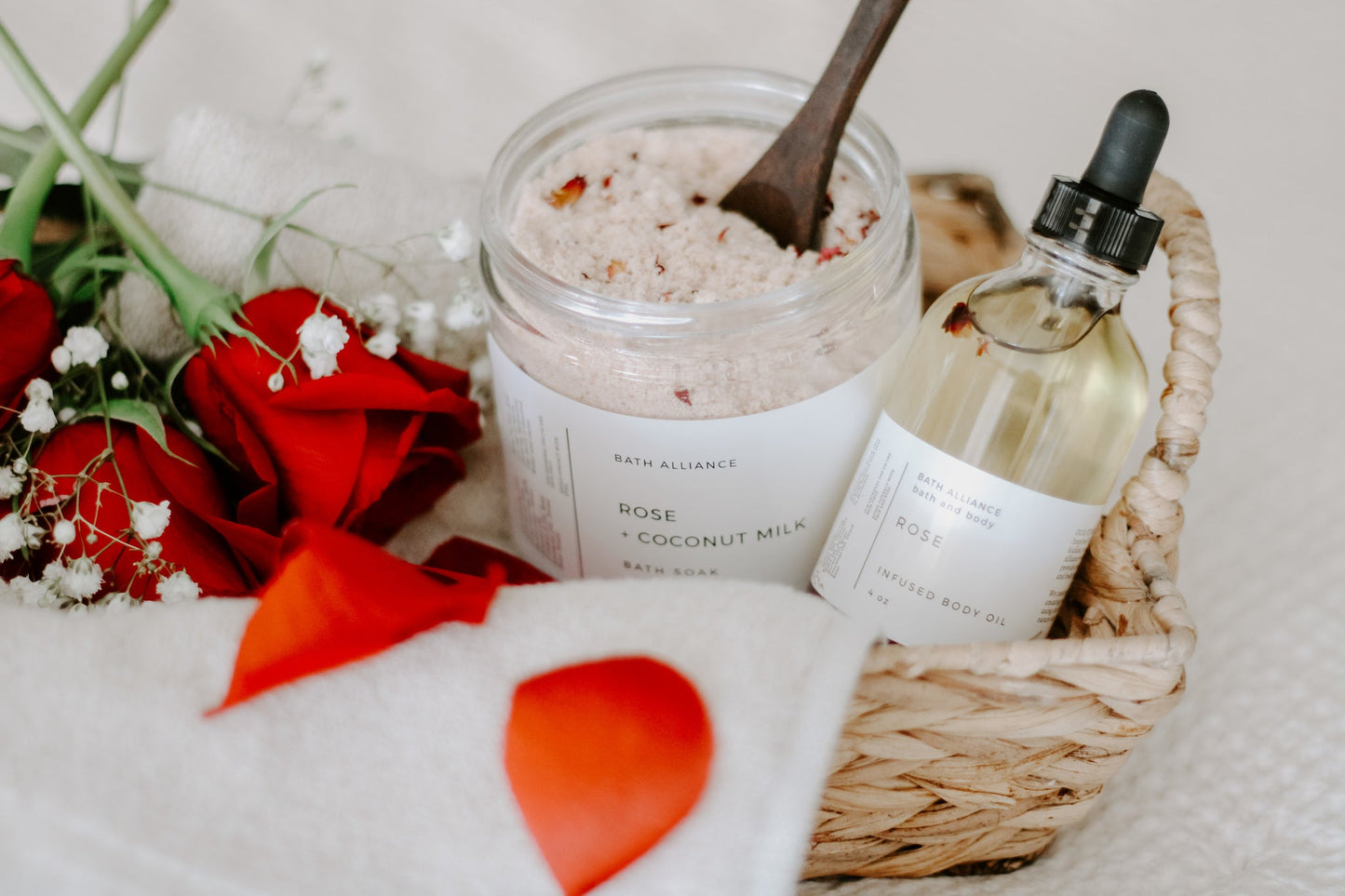 Rose Coconut Milk Bath Soak – 16oz Glass Jar